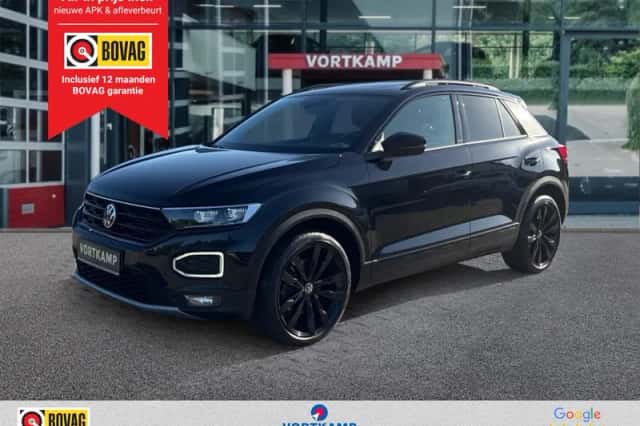 Volkswagen T-Roc (2022) thumbnail 1