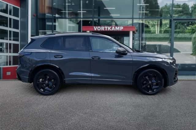 Volkswagen Tiguan (2026) thumbnail 4