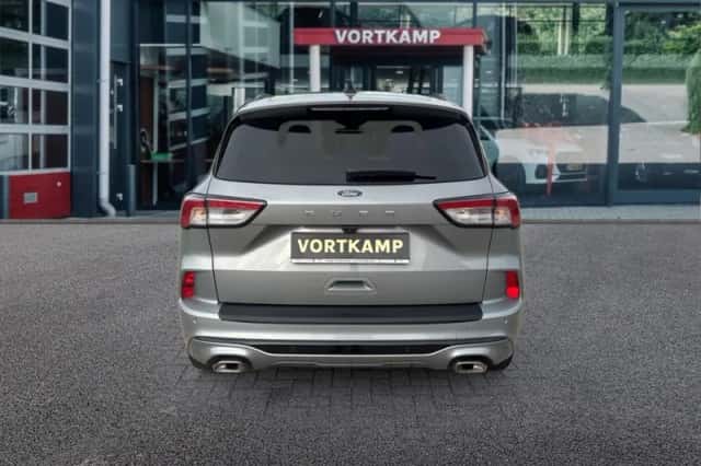 Ford Kuga (2021) thumbnail 6