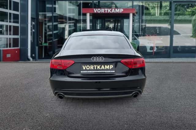 Audi A5 (2014) thumbnail 6