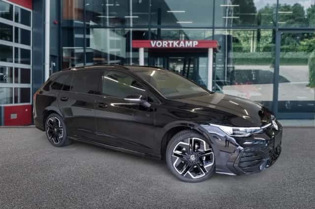 Volkswagen Golf (2026) thumbnail 2