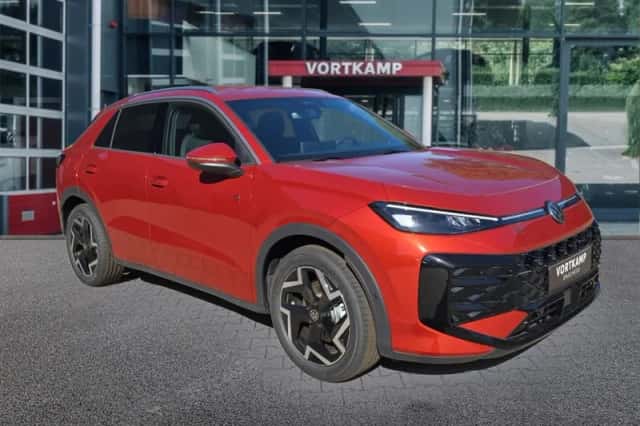Volkswagen T-Roc (2026) thumbnail 3