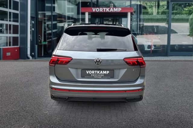 Volkswagen Tiguan All-Space (2022) thumbnail 6