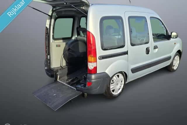 Renault Kangoo (2004) thumbnail 1