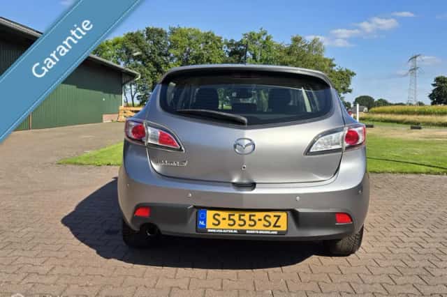 Mazda 3 (2010) thumbnail 6