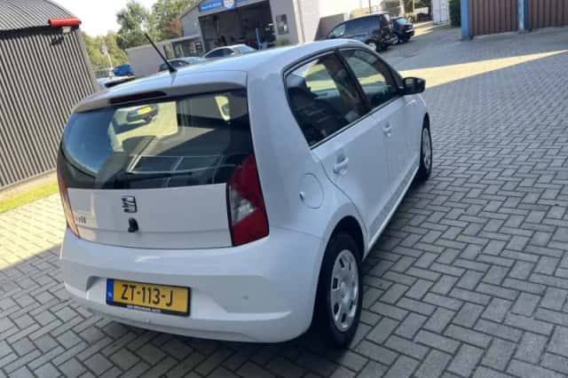 SEAT Mii (2019) thumbnail 4