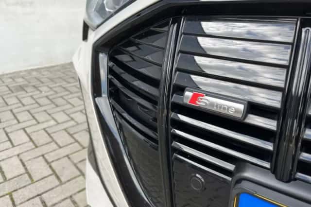 Audi e-tron Sportback (2020) thumbnail 6