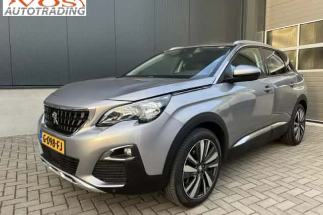 Peugeot 3008 (2019) thumbnail 1