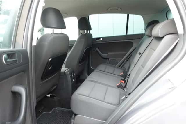 Volkswagen Golf (2011) thumbnail 6