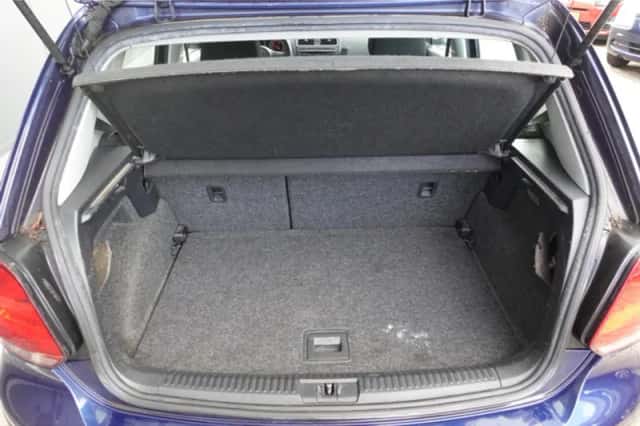 Volkswagen Polo (2011) thumbnail 4