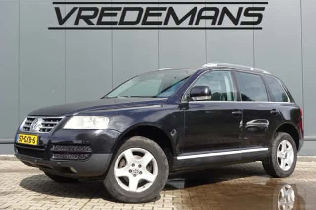 Volkswagen Touareg (2006) thumbnail 1