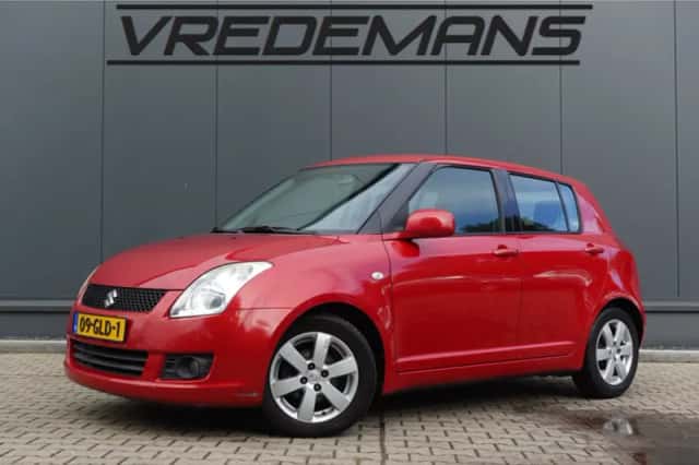 Suzuki Swift (2008) thumbnail 1