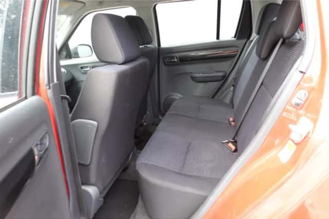Suzuki Swift (2008) thumbnail 6