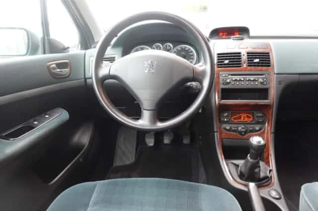 Peugeot 307 (2002) thumbnail 5