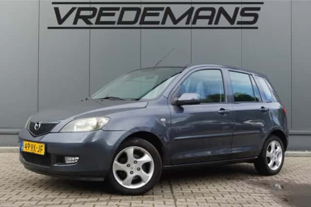Mazda 2 (2005) thumbnail 1