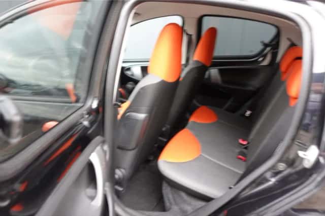 Toyota Aygo (2013) thumbnail 6