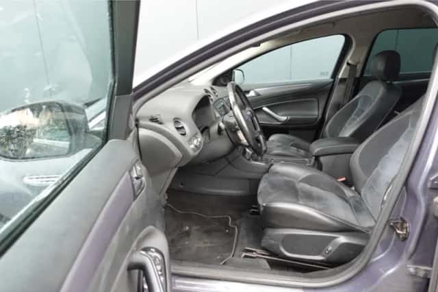 Ford Mondeo (2011) thumbnail 5