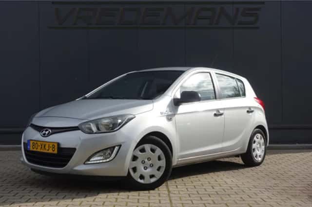 Hyundai i20 (2012) thumbnail 1