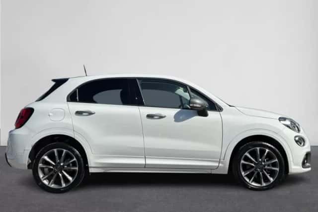 Fiat 500X (2024) thumbnail 5