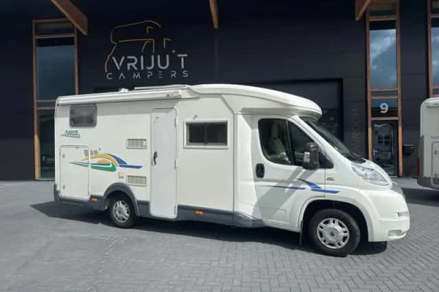 Chausson Flash (2009) thumbnail 1