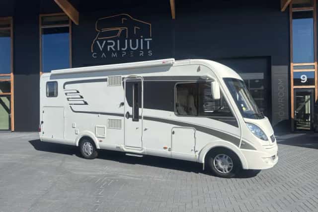 Hymer B 678 (2015) thumbnail 1