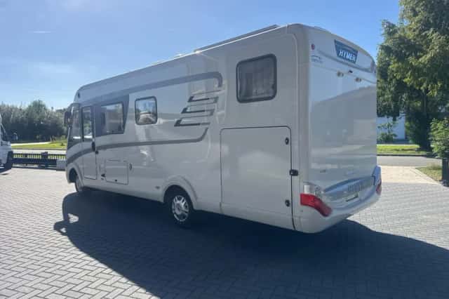 Hymer B 678 (2015) thumbnail 6