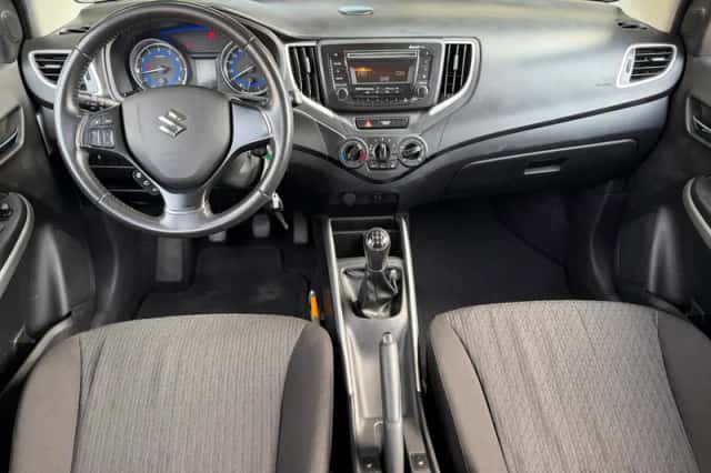 Suzuki Baleno (2016) thumbnail 5