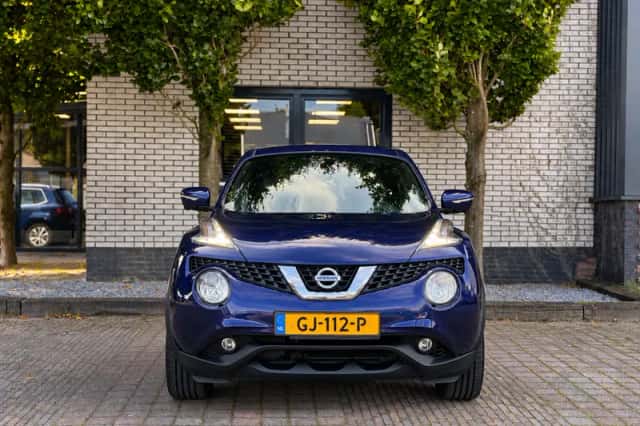 Nissan Juke (2015) thumbnail 2