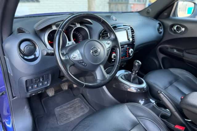 Nissan Juke (2015) thumbnail 4