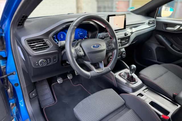 Ford Focus (2020) thumbnail 4
