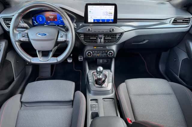 Ford Focus (2020) thumbnail 5