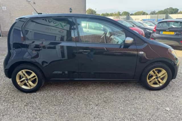 SEAT Mii (2013) thumbnail 5