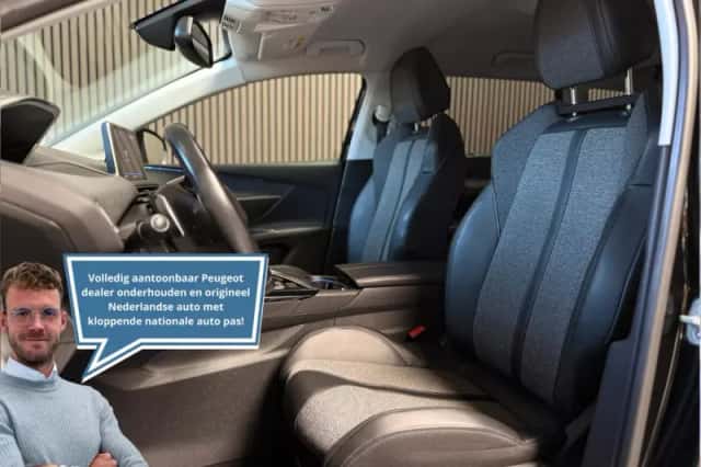 Peugeot 5008 (2018) thumbnail 4