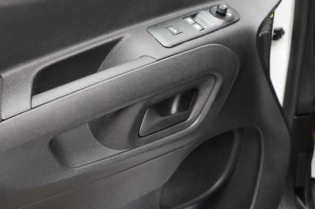 Citroën Berlingo (2020) thumbnail 2