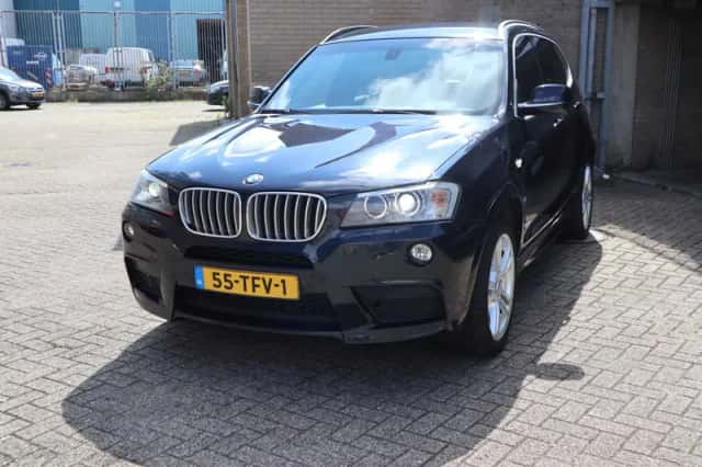 BMW X3 (2012) thumbnail 1