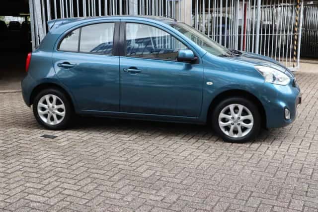 Nissan Micra (2013) thumbnail 4