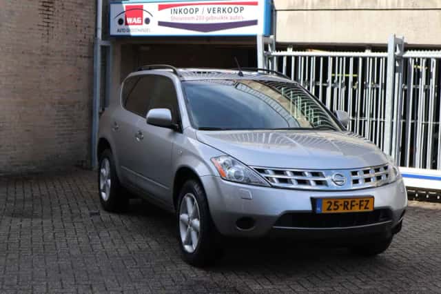 Nissan Murano (2005) thumbnail 2