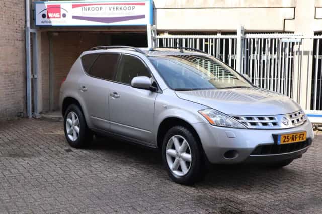 Nissan Murano (2005) thumbnail 3