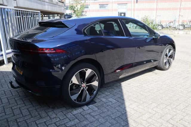 Jaguar I-Pace (2020) thumbnail 6
