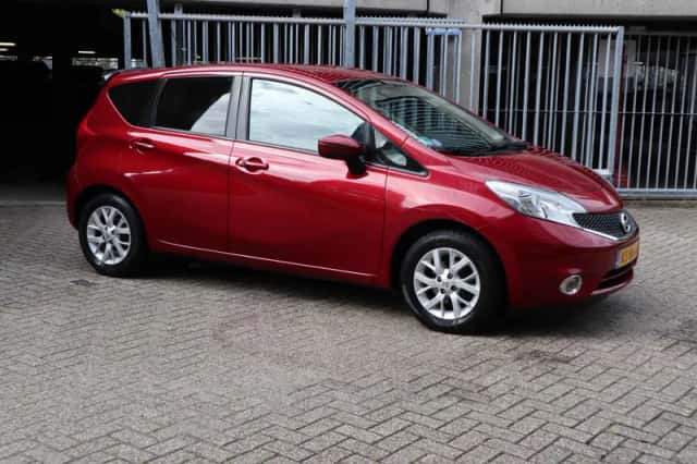 Nissan Note (2016) thumbnail 3