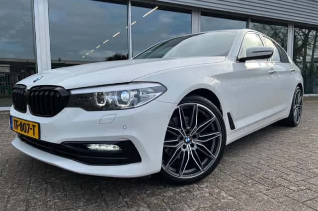 BMW 5-Serie (2018) thumbnail 6