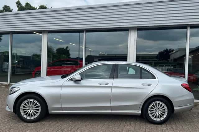 Mercedes-Benz C-Klasse (2014) thumbnail 2