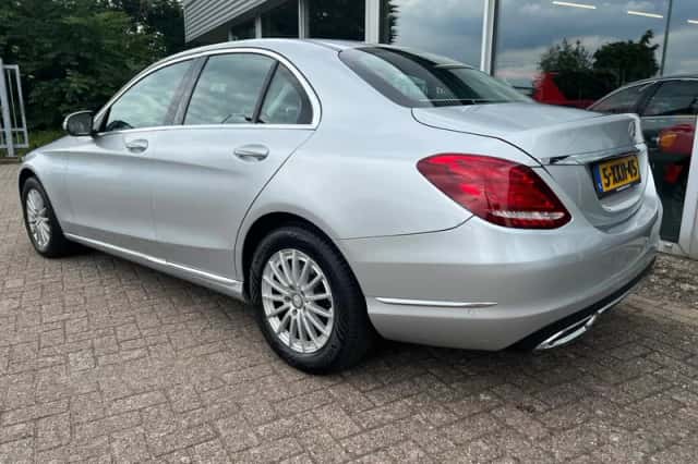 Mercedes-Benz C-Klasse (2014) thumbnail 3