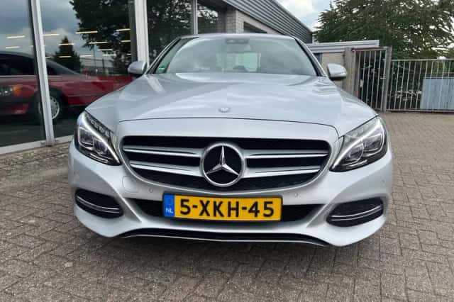 Mercedes-Benz C-Klasse (2014) thumbnail 5