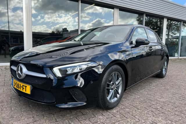 Mercedes-Benz A-Klasse (2020) thumbnail 1