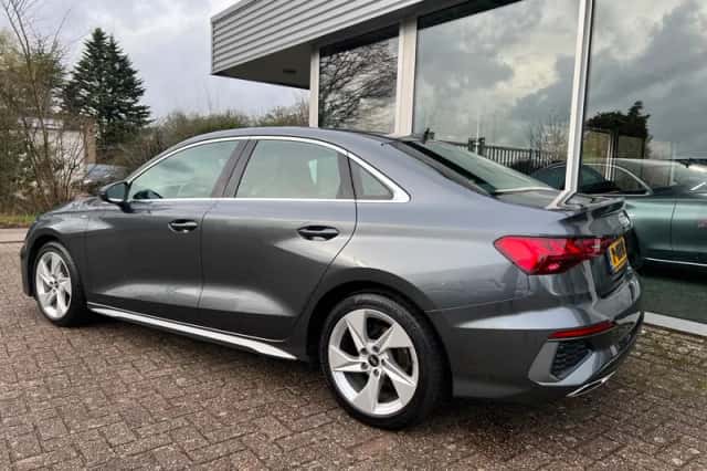 Audi A3 (2022) thumbnail 3