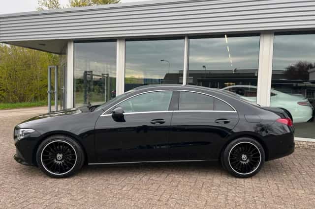 Mercedes-Benz CLA-Klasse (2021) thumbnail 2