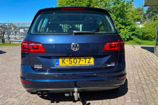 Volkswagen Golf Sportsvan (2016) thumbnail 6