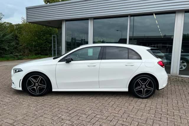 Mercedes-Benz A-Klasse (2022) thumbnail 2