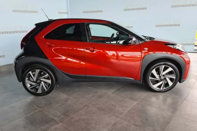 Toyota Aygo X (2022) thumbnail 6